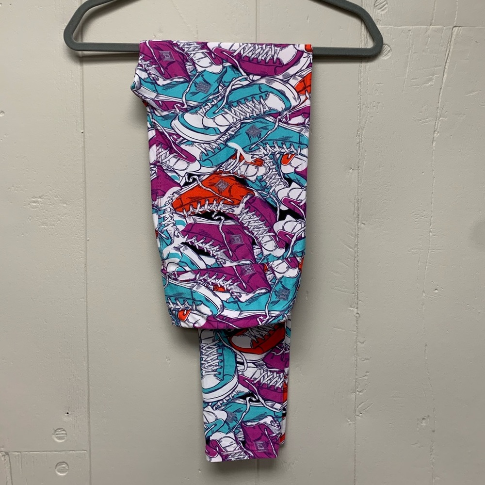 Lularoe TC Sneaker Leggings - Like New/Never Worn